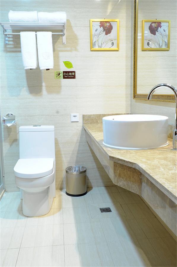 Vienna International Hotel Shanghai Baoshan Pangu Road Exterior foto
