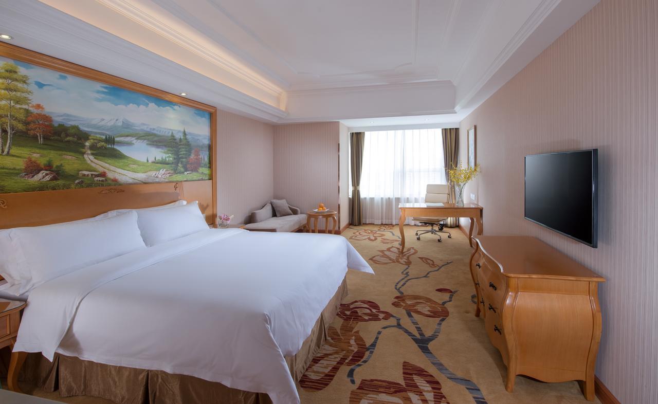 Vienna International Hotel Shanghai Baoshan Pangu Road Exterior foto
